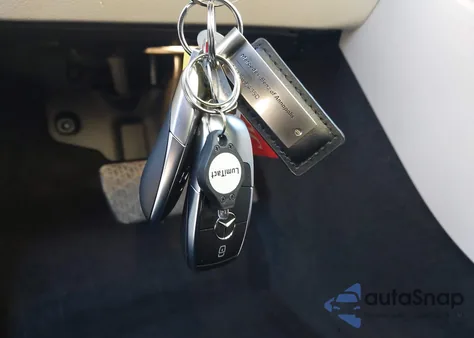 2023 Mercedes-Benz Glb 250 4Matic из США, поврежденный, VIN W1N4M4HB8PW322260